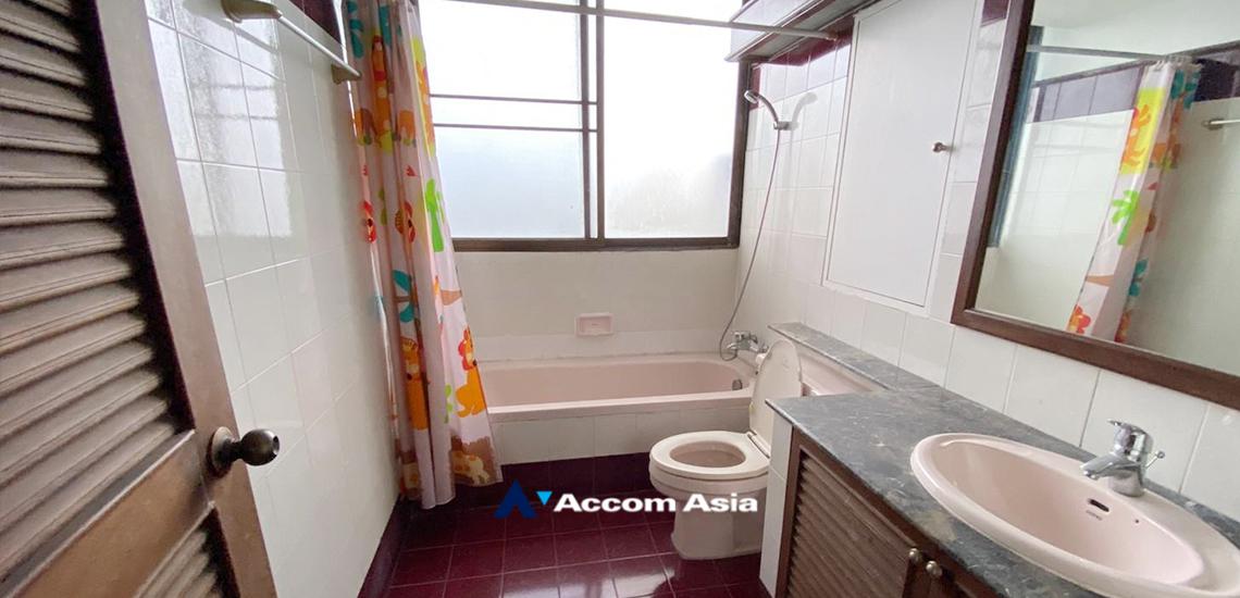 9  2 br Condominium For Sale in Sukhumvit ,Bangkok BTS Phrom Phong at Supalai Place   AA32298