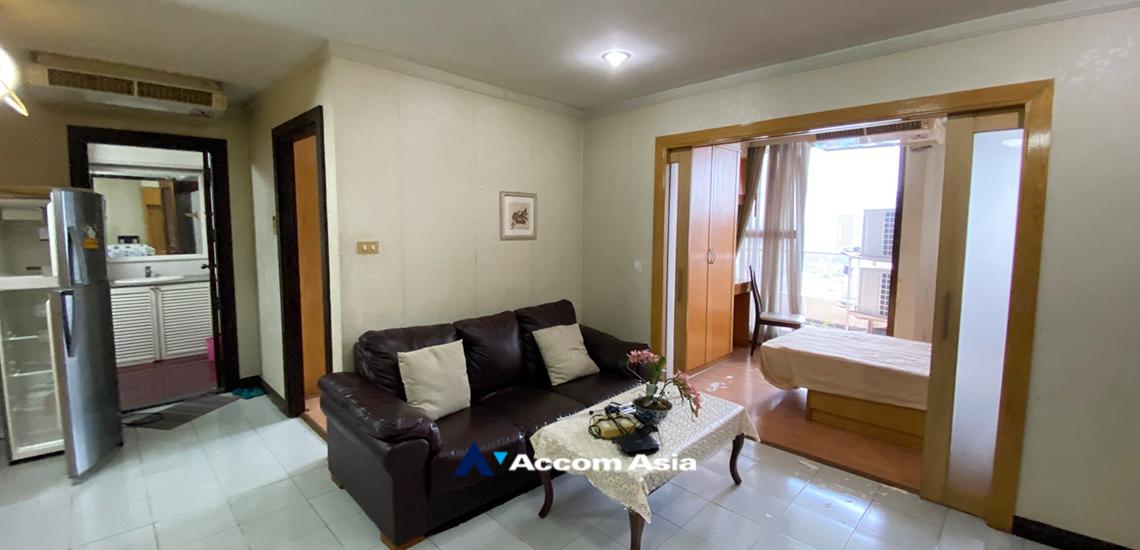  2 Bedrooms  Condominium For Sale in Sukhumvit, Bangkok  near BTS Phrom Phong (AA32300)