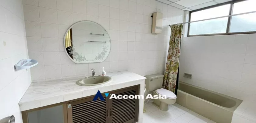 11  4 br Townhouse For Rent in Sukhumvit ,Bangkok BTS Thong Lo at Thonglor Garden Place AA32315