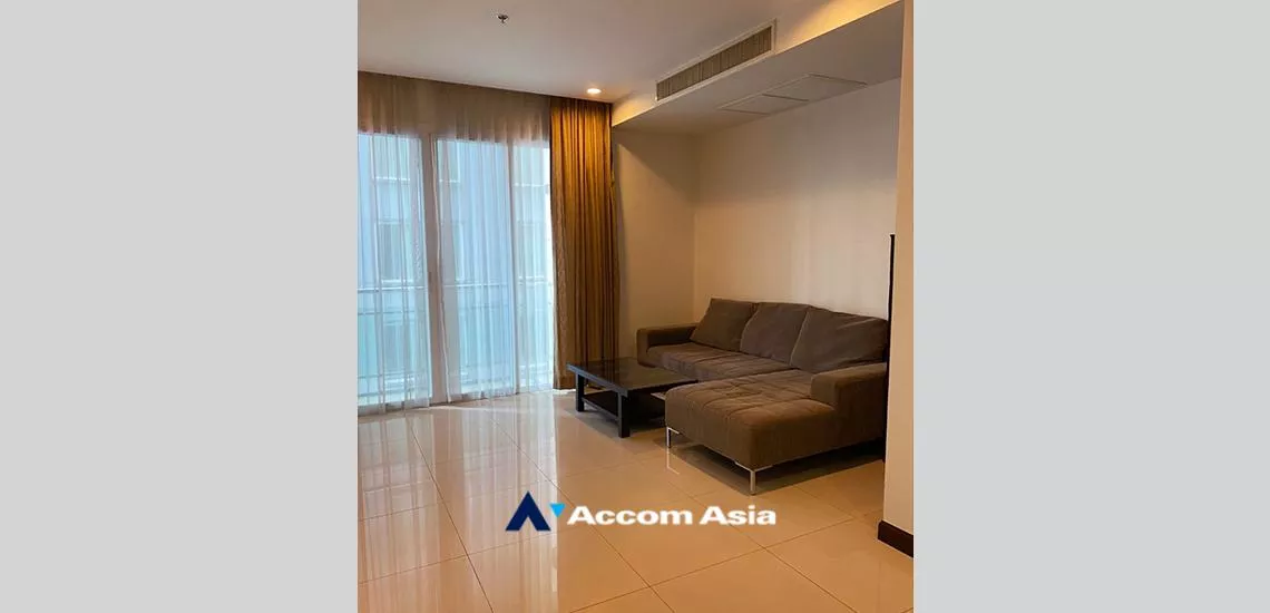  3 Bedrooms  Condominium For Rent in Sukhumvit, Bangkok  near BTS Nana (AA32333)