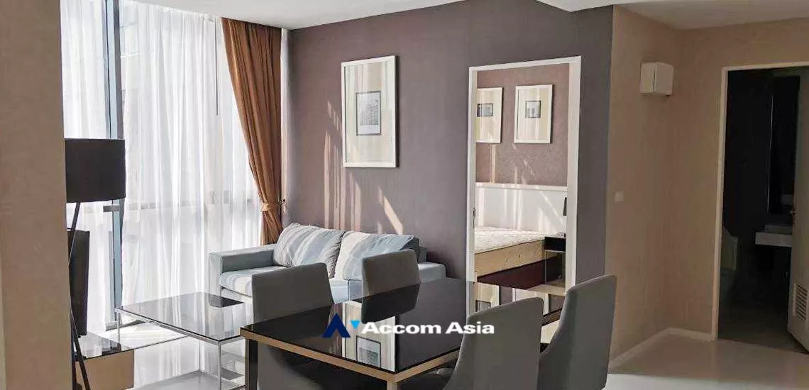  2 Bedrooms  Condominium For Rent in Sukhumvit, Bangkok  near BTS Ekkamai (AA32341)