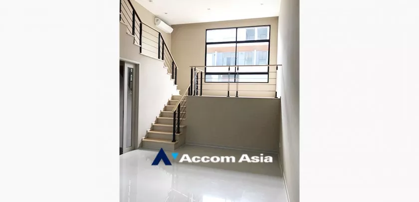  1  3 br Townhouse For Sale in Pattanakarn ,Bangkok ARL Ramkhamhaeng at Arden Pattanakarn AA32343