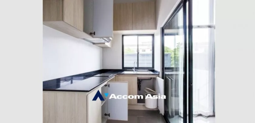  1  3 br Townhouse For Sale in Pattanakarn ,Bangkok ARL Ramkhamhaeng at Arden Pattanakarn AA32343