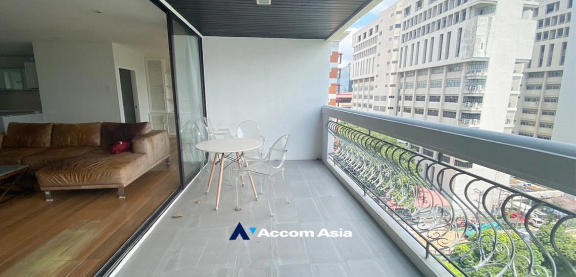 Pet friendly |  3 Bedrooms  Condominium For Rent in Sukhumvit, Bangkok  near BTS Phrom Phong - MRT Phetchaburi (AA32370)