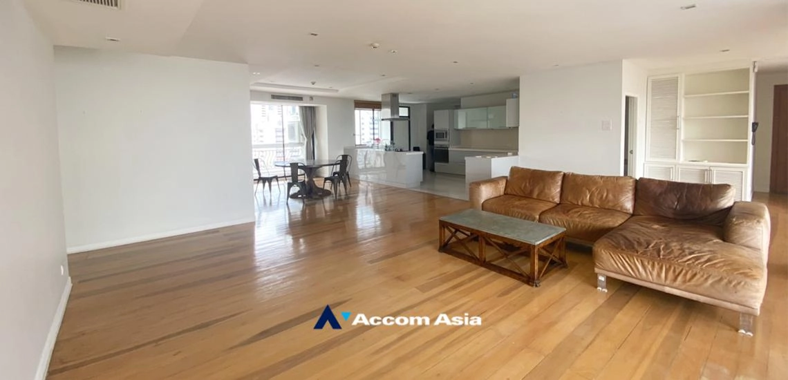 Pet friendly |  3 Bedrooms  Condominium For Rent in Sukhumvit, Bangkok  near BTS Phrom Phong - MRT Phetchaburi (AA32370)