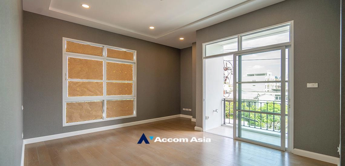 5  2 br Condominium For Sale in Sukhumvit ,Bangkok BTS Thong Lo at Verde Sukhumvit 49/15 AA32379