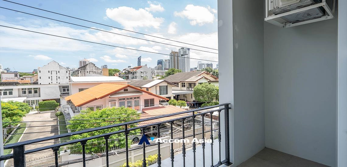 10  2 br Condominium For Sale in Sukhumvit ,Bangkok BTS Thong Lo at Verde Sukhumvit 49/15 AA32379