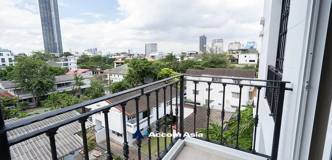 6  1 br Condominium For Sale in Sukhumvit ,Bangkok BTS Thong Lo at Verde Sukhumvit 49/15 AA32382