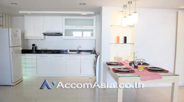 Pet friendly |  2 Bedrooms  Condominium For Rent in Sukhumvit, Bangkok  near BTS Asok - MRT Sukhumvit (24661)