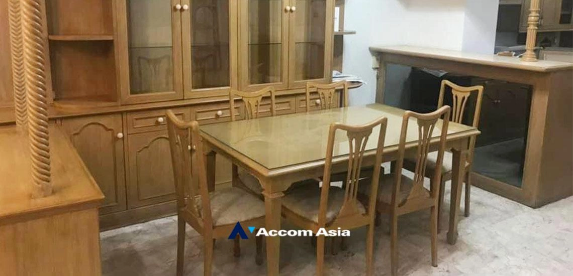 9  4 br Townhouse For Rent in sukhumvit ,Bangkok BTS Phra khanong AA32424