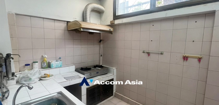 31  4 br Townhouse For Rent in sukhumvit ,Bangkok BTS Phra khanong AA32424