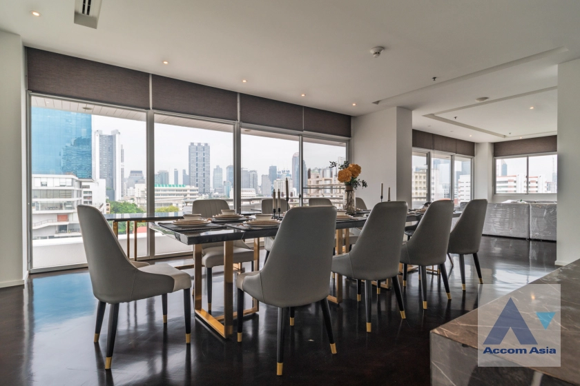 Huge Terrace, Pet friendly |  4 Bedrooms  Apartment For Rent in Sathorn, Bangkok  near BTS Chong Nonsi (AA32429)