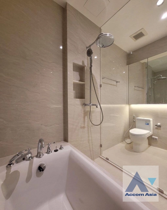 8  1 br Condominium For Rent in Ploenchit ,Bangkok BTS Ploenchit at MUNIQ Langsuan AA32432