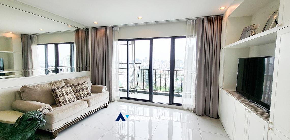 Corner Unit | C Ekkamai Condominium