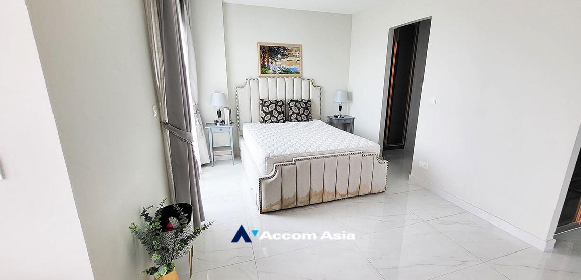 5  3 br Condominium for rent and sale in Sukhumvit ,Bangkok BTS Ekkamai at C Ekkamai AA32447