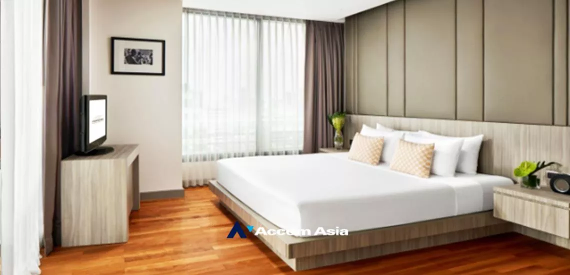  1  1 br Apartment For Rent in Sukhumvit ,Bangkok BTS Nana at Nestled in a landscaped garden AA32453