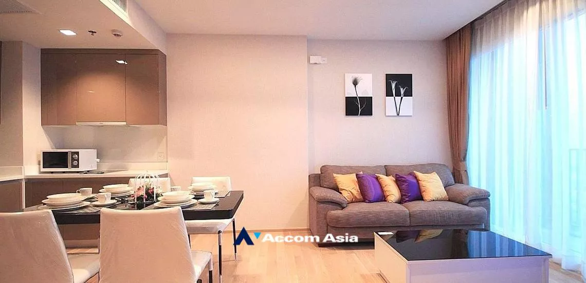  1 Bedroom  Condominium For Sale in Sukhumvit, Bangkok  near BTS Thong Lo (AA32468)