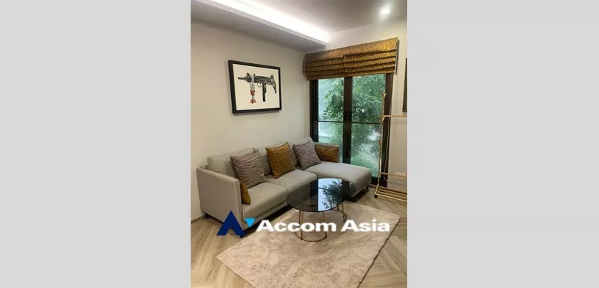 2 Bedrooms  Condominium For Sale in Sukhumvit, Bangkok  near BTS Thong Lo (AA32501)