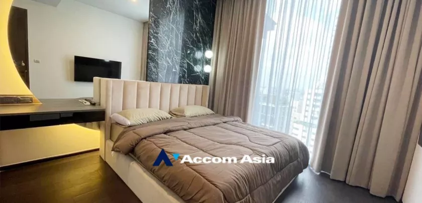  1 Bedroom  Condominium For Rent in Sukhumvit, Bangkok  near BTS Phrom Phong (AA32521)