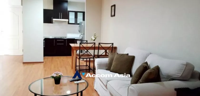 Pet friendly |  1 Bedroom  Apartment For Rent in Sukhumvit, Bangkok  near BTS Phrom Phong (AA32523)