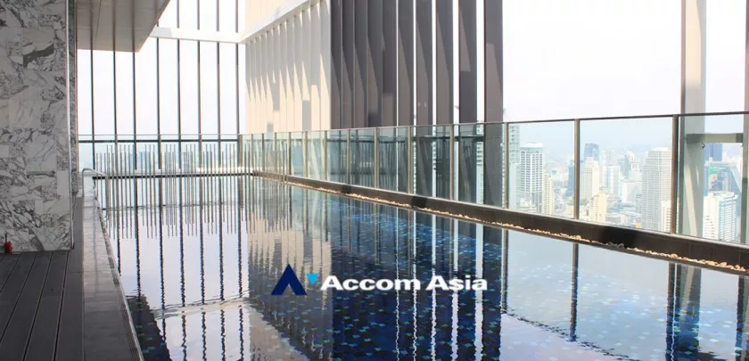  1 Bedroom  Condominium For Sale in Sukhumvit, Bangkok  near BTS Phrom Phong (AA32541)