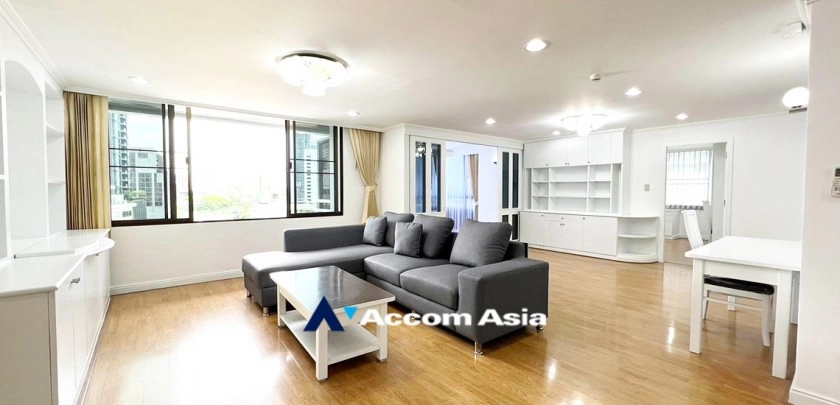  3 Bedrooms  Condominium For Rent in Sukhumvit, Bangkok  near BTS Phrom Phong (AA32560)