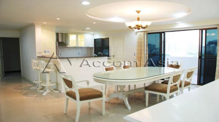 Big Balcony |  3 Bedrooms  Condominium For Rent & Sale in Sukhumvit, Bangkok  near BTS Ekkamai (24676)