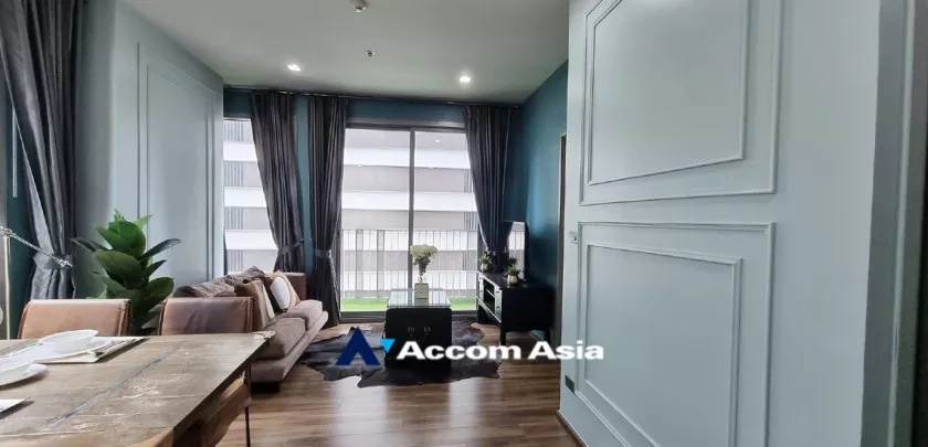  1 Bedroom  Condominium For Rent in Sukhumvit, Bangkok  near BTS Ekkamai (AA32578)