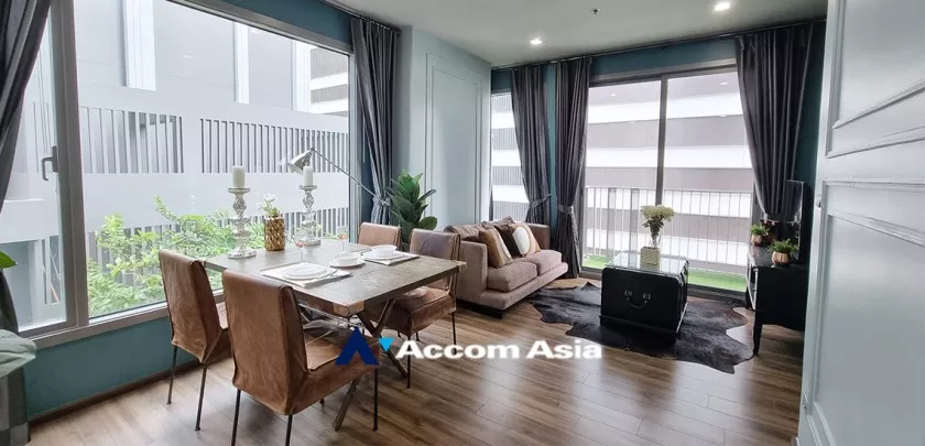  1 Bedroom  Condominium For Rent in Sukhumvit, Bangkok  near BTS Ekkamai (AA32578)