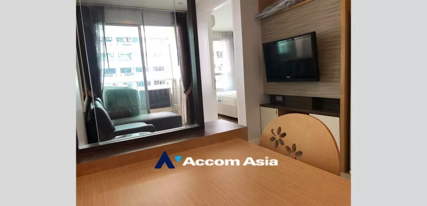  1 Bedroom  Condominium For Rent in Sukhumvit, Bangkok  near BTS Thong Lo (AA32581)