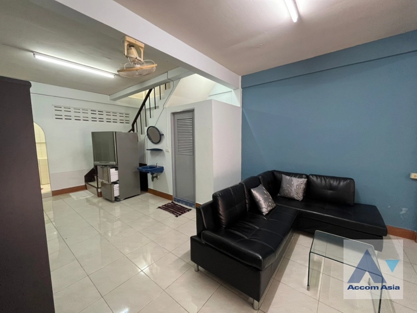  1  3 br Townhouse for rent and sale in sukhumvit ,Bangkok BTS Ekkamai AA32594