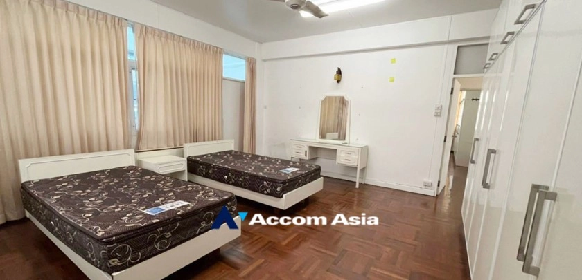 7  3 br Apartment For Rent in Sukhumvit ,Bangkok BTS Asok - MRT Sukhumvit at Easy to access BTS and MRT AA32596