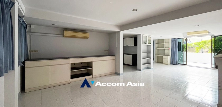 7  4 br House For Sale in sukhumvit ,Bangkok BTS Phra khanong AA32599