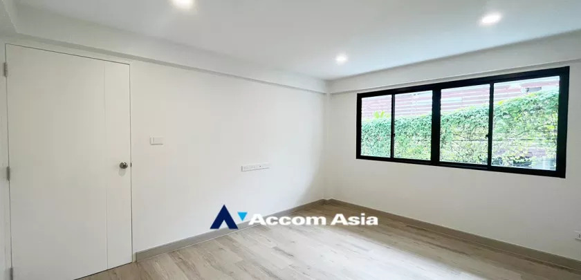 14  3 br Townhouse For Rent in Sukhumvit ,Bangkok BTS Phra khanong AA32652