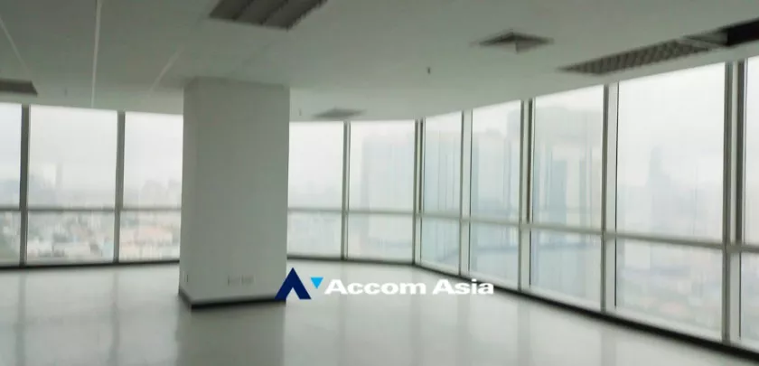  1  Office Space For Rent in Pattanakarn ,Bangkok ARL Ramkhamhaeng at UM Tower AA32660