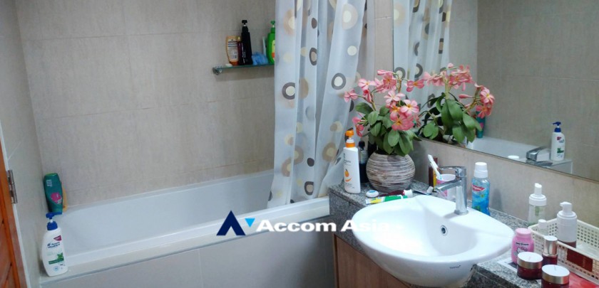 5  2 br Condominium For Sale in Sukhumvit ,Bangkok BTS Thong Lo at The Clover AA32668