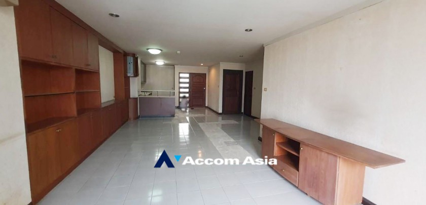  2 Bedrooms  Condominium For Sale in Sukhumvit, Bangkok  near BTS Phrom Phong (AA32686)