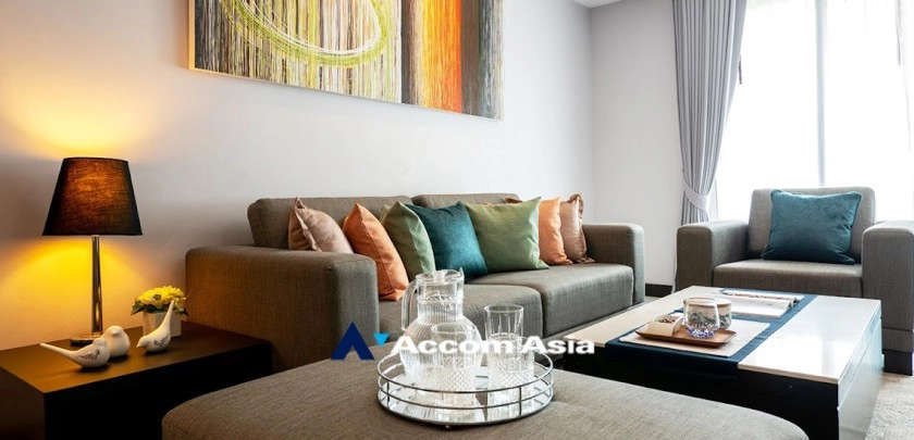  2 Bedrooms  Apartment For Rent in Sukhumvit, Bangkok  near BTS Asok - MRT Sukhumvit (AA32695)