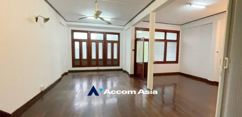  1  2 br Townhouse For Rent in Sukhumvit ,Bangkok BTS Phra khanong at Greenery House AA32699