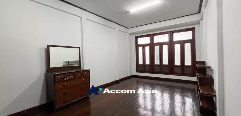 9  2 br Townhouse For Rent in Sukhumvit ,Bangkok BTS Phra khanong at Greenery House AA32699