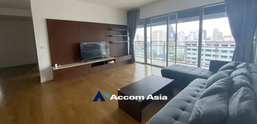 Pet friendly |  3 Bedrooms  Condominium For Rent in Sukhumvit, Bangkok  near BTS Phrom Phong (AA32704)