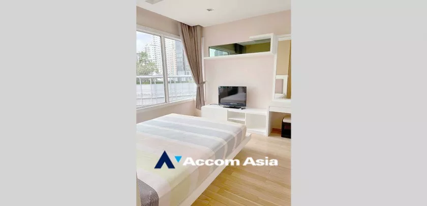  2 Bedrooms  Condominium For Rent in Sukhumvit, Bangkok  near BTS Thong Lo (AA32707)