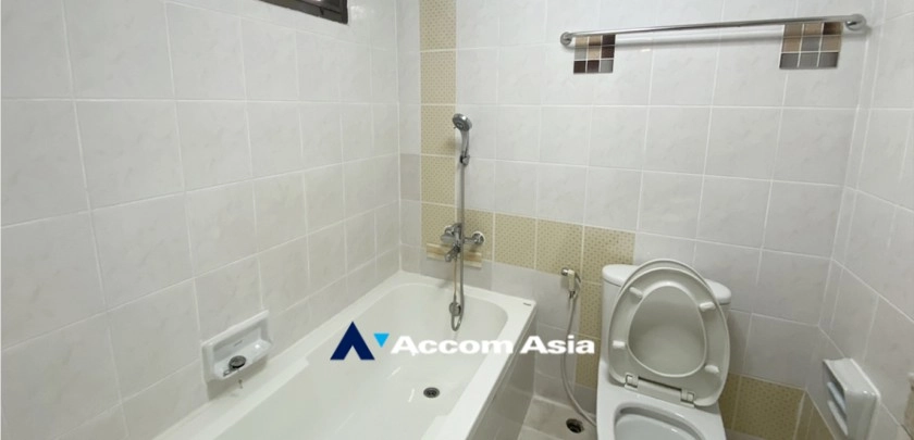 10  3 br Apartment For Rent in Sukhumvit ,Bangkok BTS Phrom Phong at Apartment near Samitivej Hospital AA32712