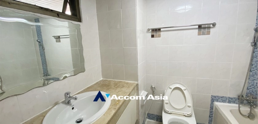 11  3 br Apartment For Rent in Sukhumvit ,Bangkok BTS Phrom Phong at Apartment near Samitivej Hospital AA32712