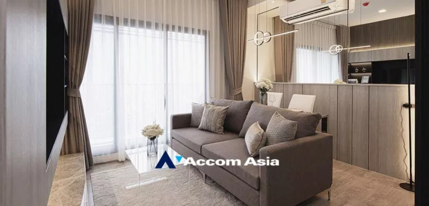  2 Bedrooms  Condominium For Rent in Sukhumvit, Bangkok  near ARL Ramkhamhaeng (AA32728)