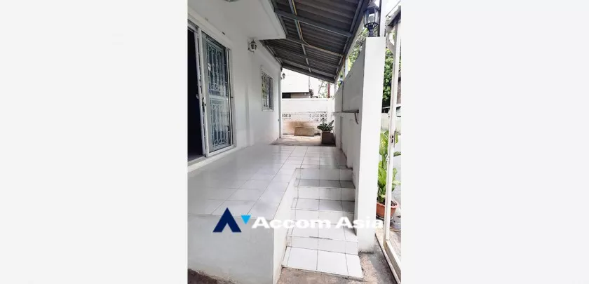  1  3 br House For Rent in sukhumvit ,Bangkok BTS Phrom Phong AA32736