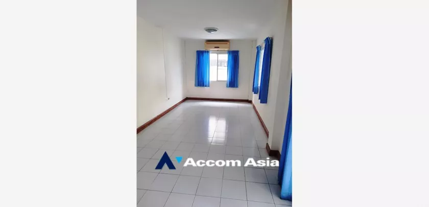 4  3 br House For Rent in sukhumvit ,Bangkok BTS Phrom Phong AA32736