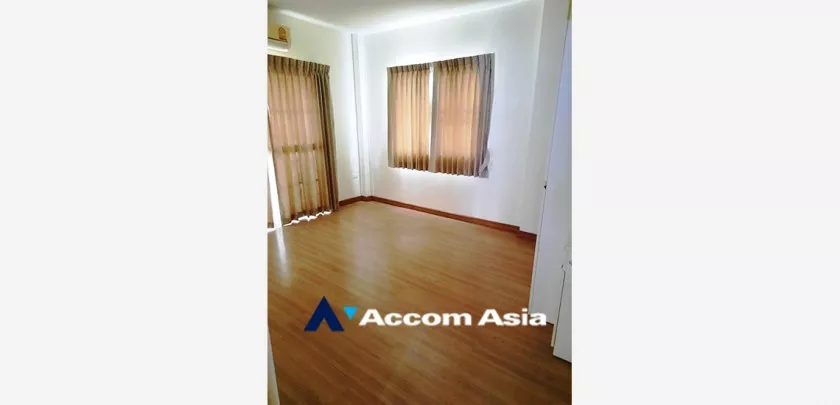 11  3 br House For Rent in sukhumvit ,Bangkok BTS Phrom Phong AA32736