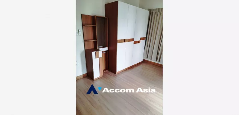 13  3 br House For Rent in sukhumvit ,Bangkok BTS Phrom Phong AA32736