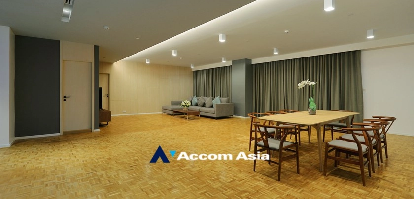 Pet friendly |  3 Bedrooms  Apartment For Rent in Sukhumvit, Bangkok  near BTS Phrom Phong (AA32747)